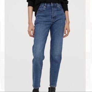H&M Mom Jeans High Waist in Washed Denim Blue